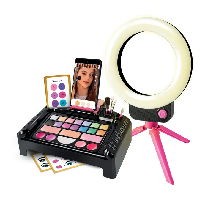 Make-up Artist - Image 2